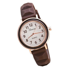 Load image into Gallery viewer, Women Round Dial Silicone Watch